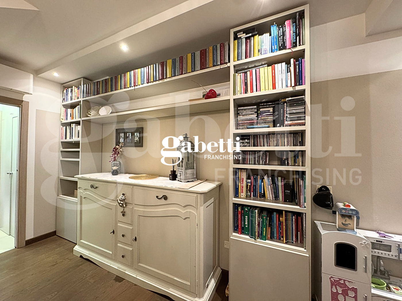 Quadrilocale in vendita a Rimini