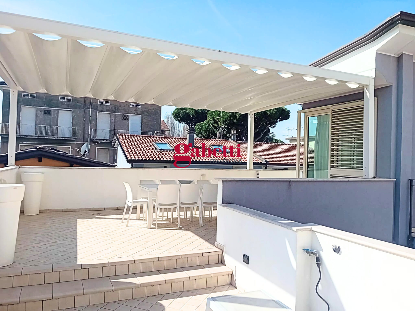 Trilocale ristrutturato a Rimini