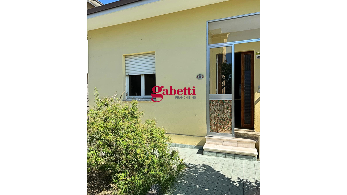 Casa indipendente con giardino a Cattolica