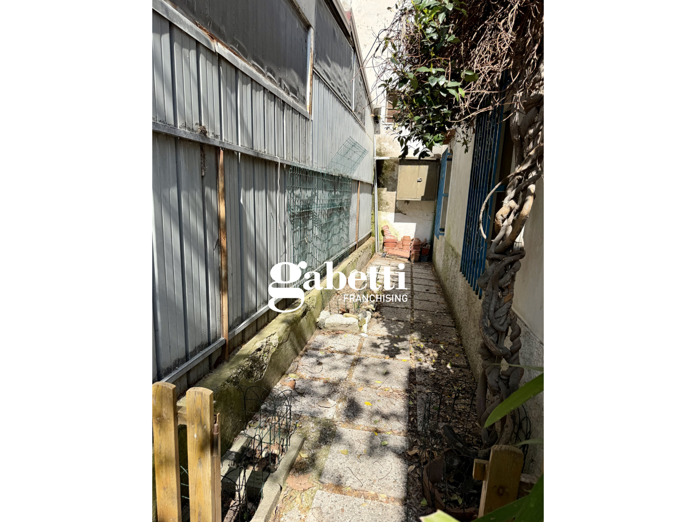 Casa indipendente con giardino a Rimini