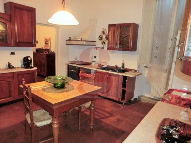 Villa in vendita a Castrocaro Terme e Terra del Sole