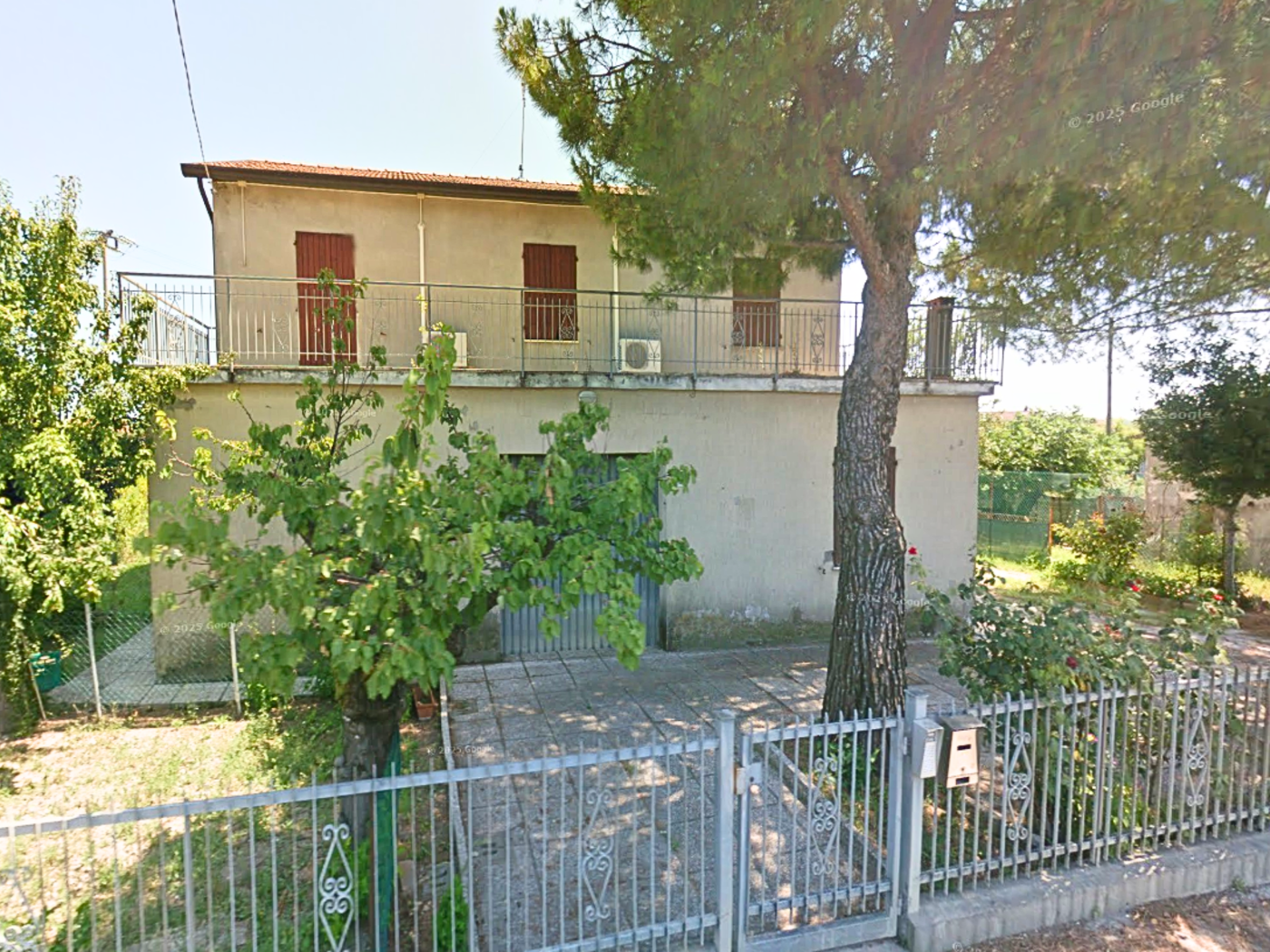 Casa indipendente con giardino a Rimini