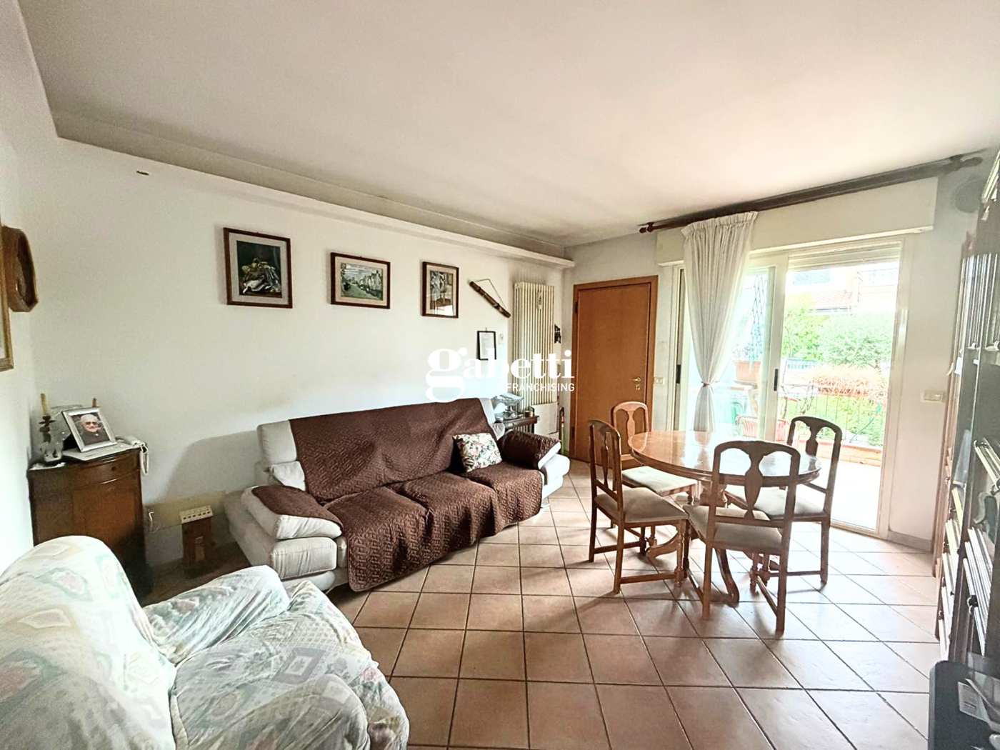 Quadrilocale con giardino a Coriano