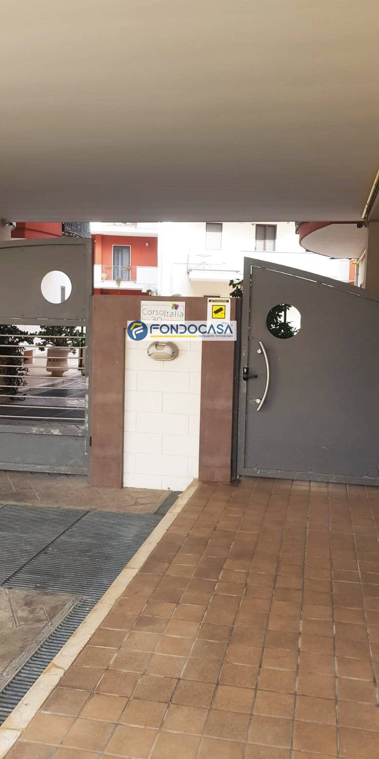 Appartamento in vendita a Lizzanello