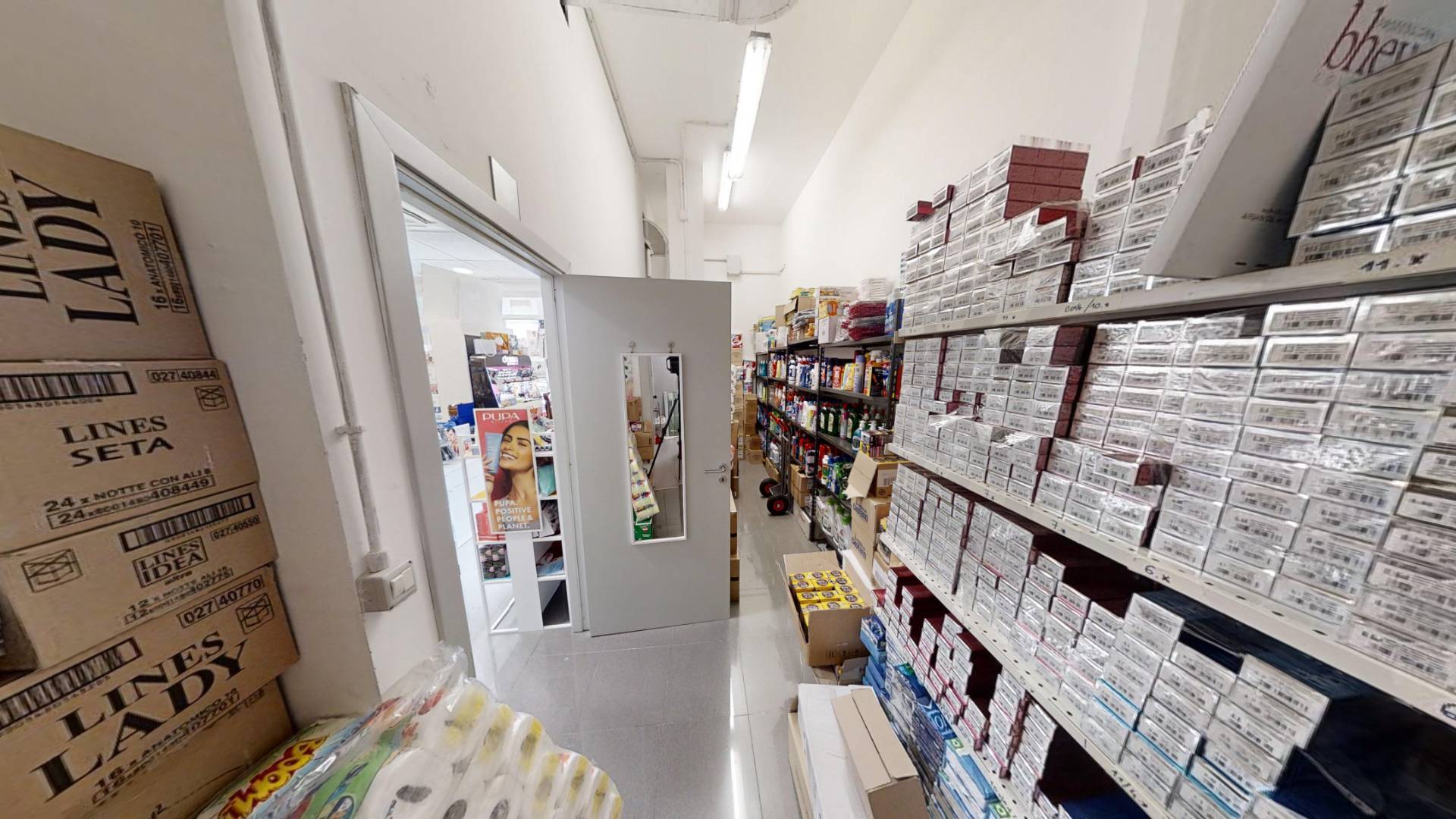 Attivit commerciale in vendita a Lecce, Salesiani