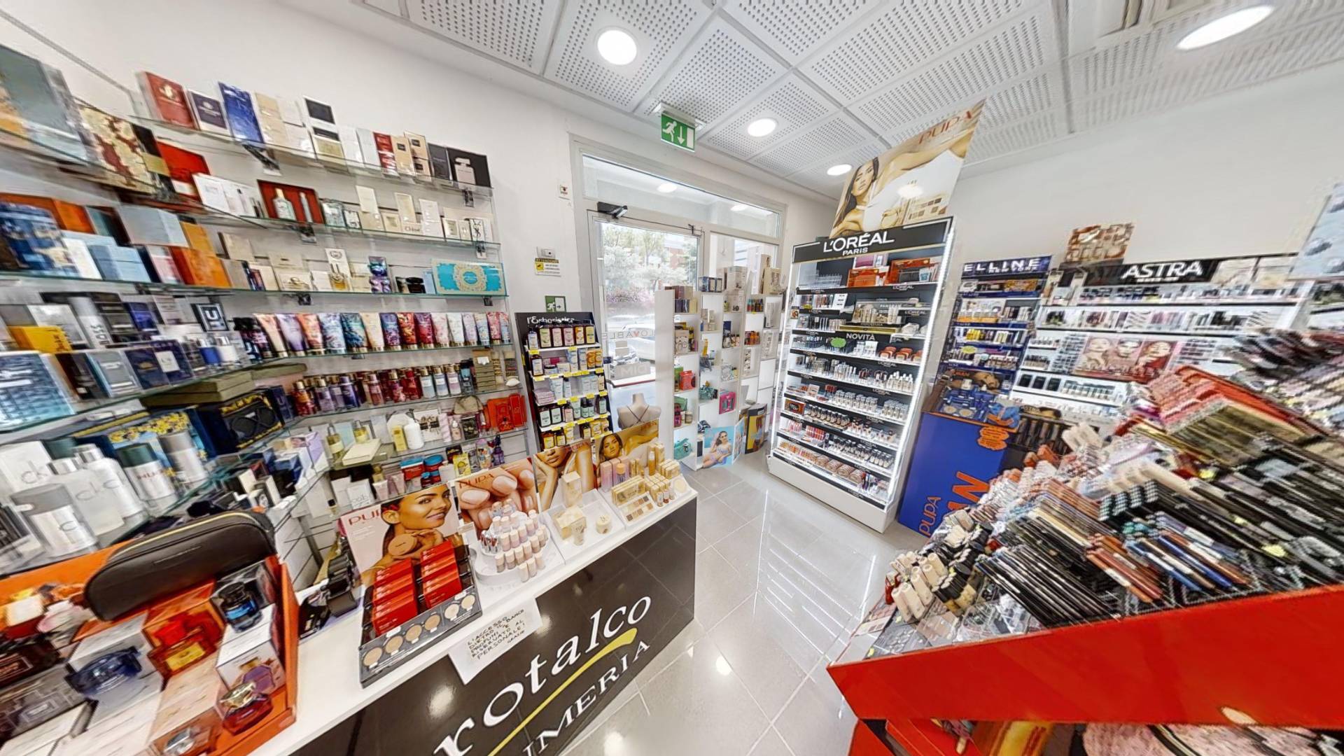 Attivit commerciale in vendita a Lecce, Salesiani