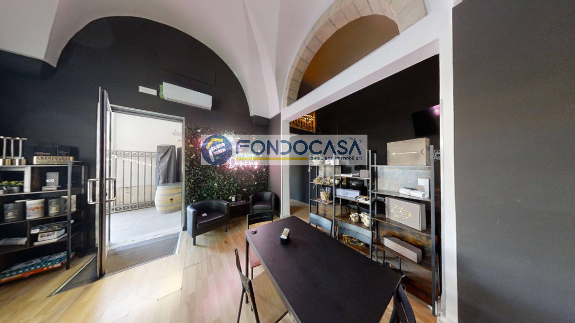 Bar in vendita a Campi Salentina