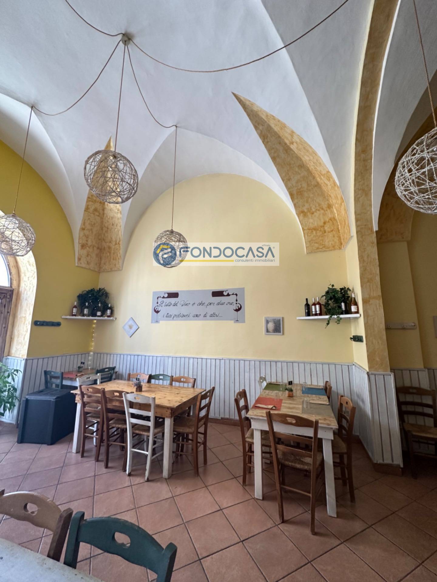 Pizzeria in affitto a Campi Salentina