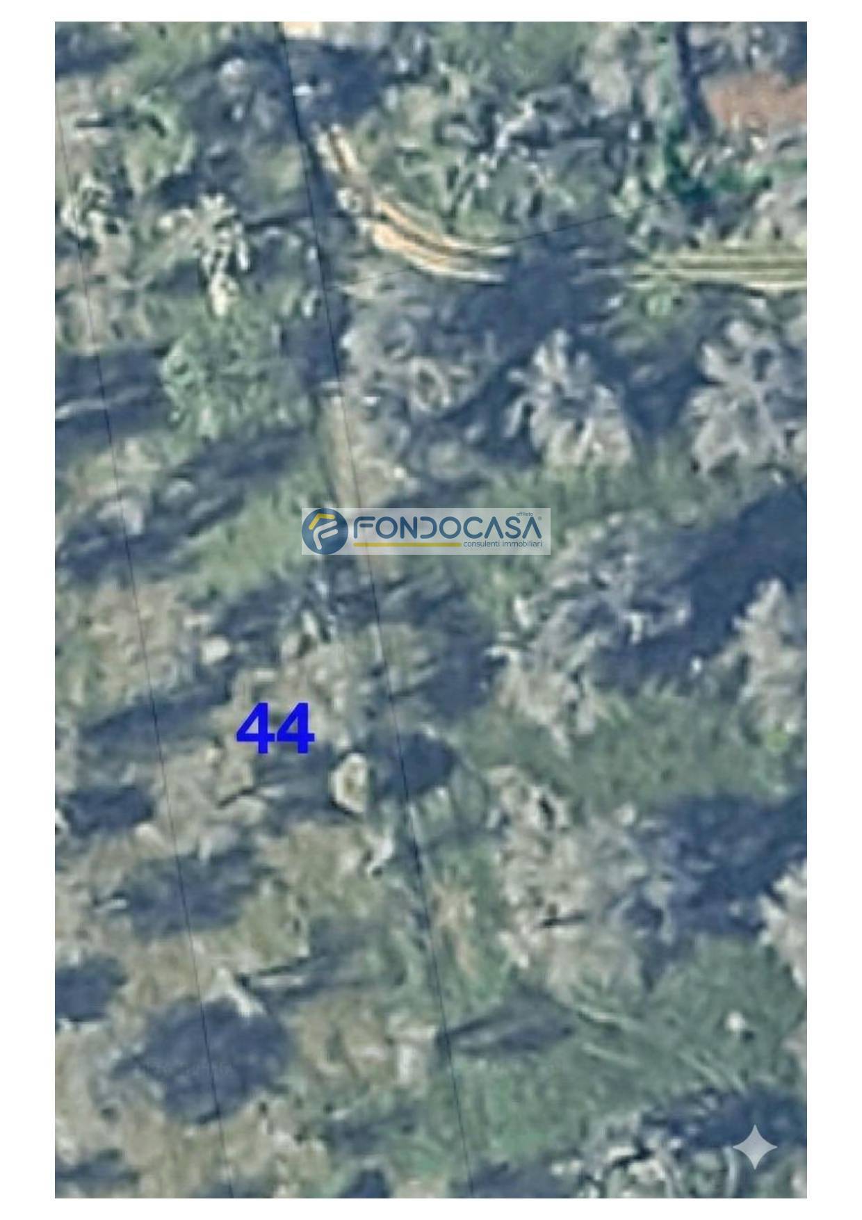 Terreno in vendita a Collepasso