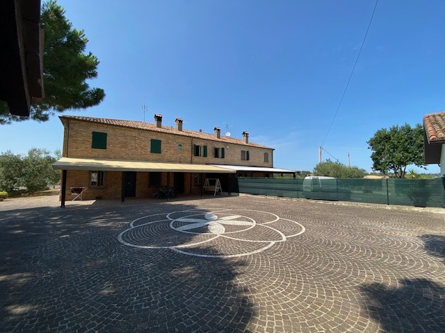Casa indipendente in vendita in via sant'andrea in villis, Fano