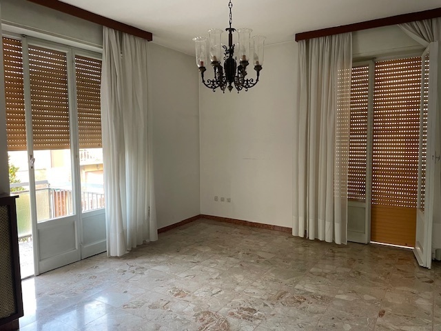 Quadrilocale con giardino a Pesaro
