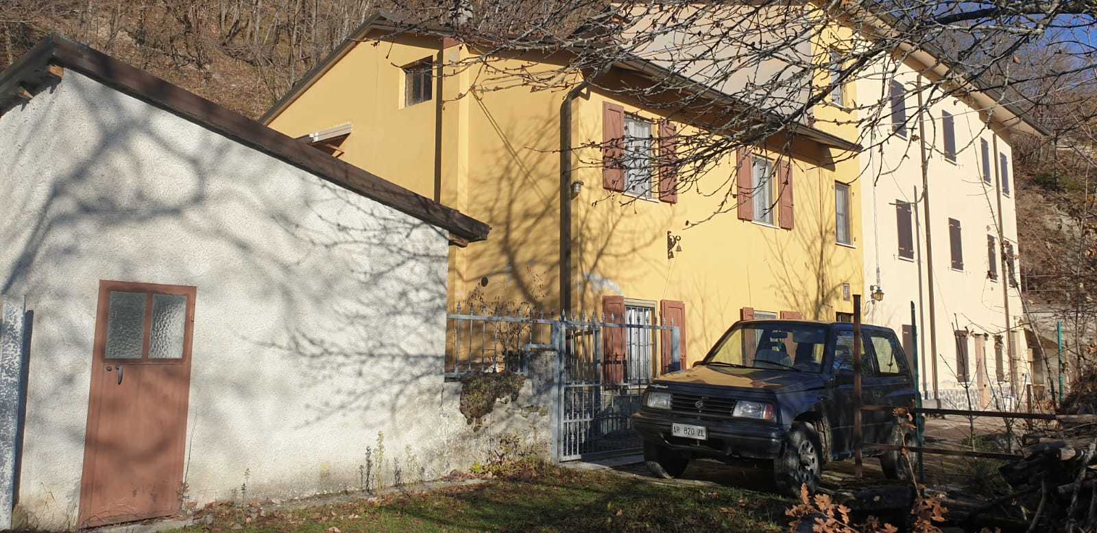 Casa indipendente da ristrutturare, Varsi contile