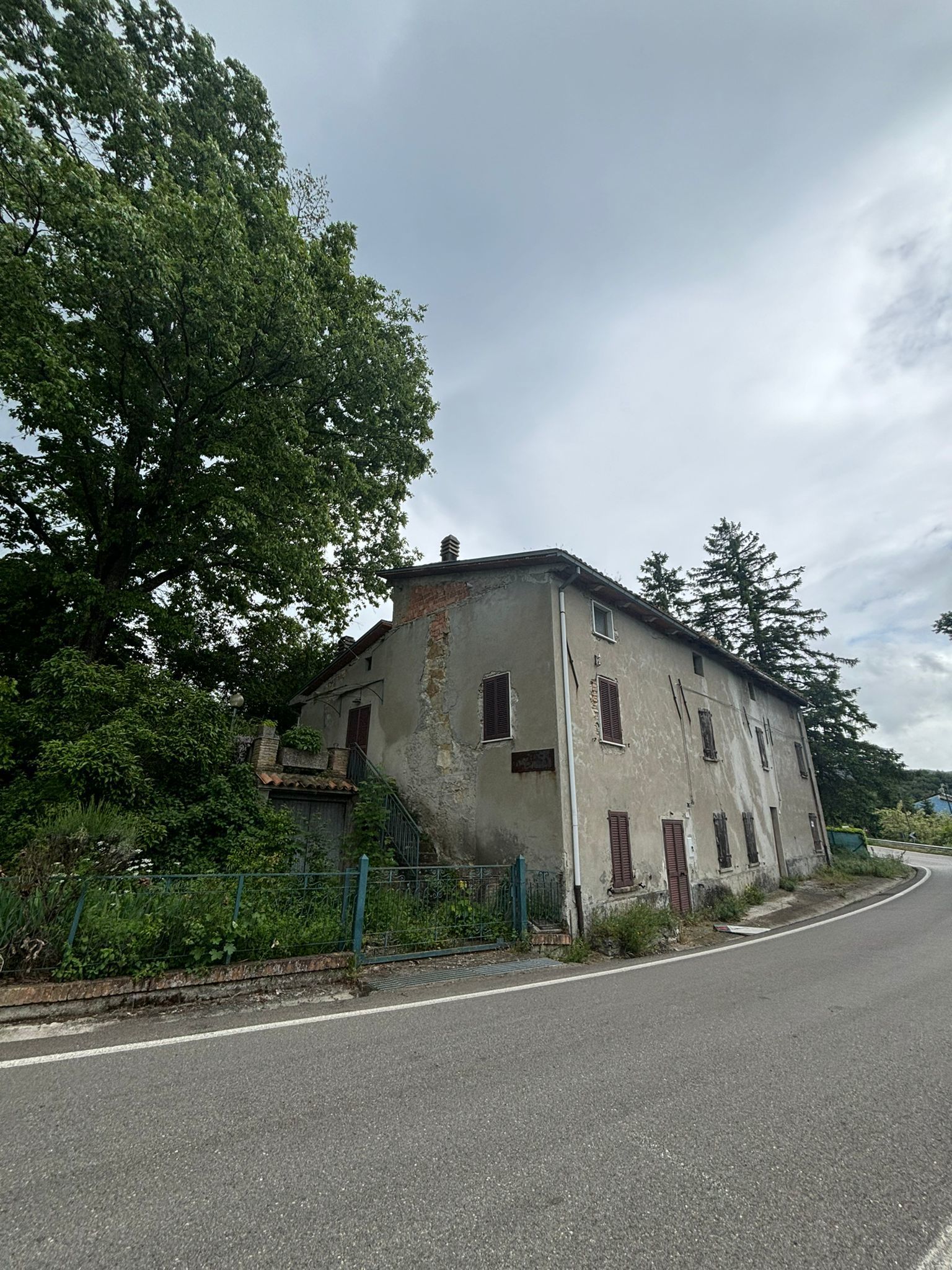 Casa indipendente da ristrutturare, Terenzo boschi di bardone