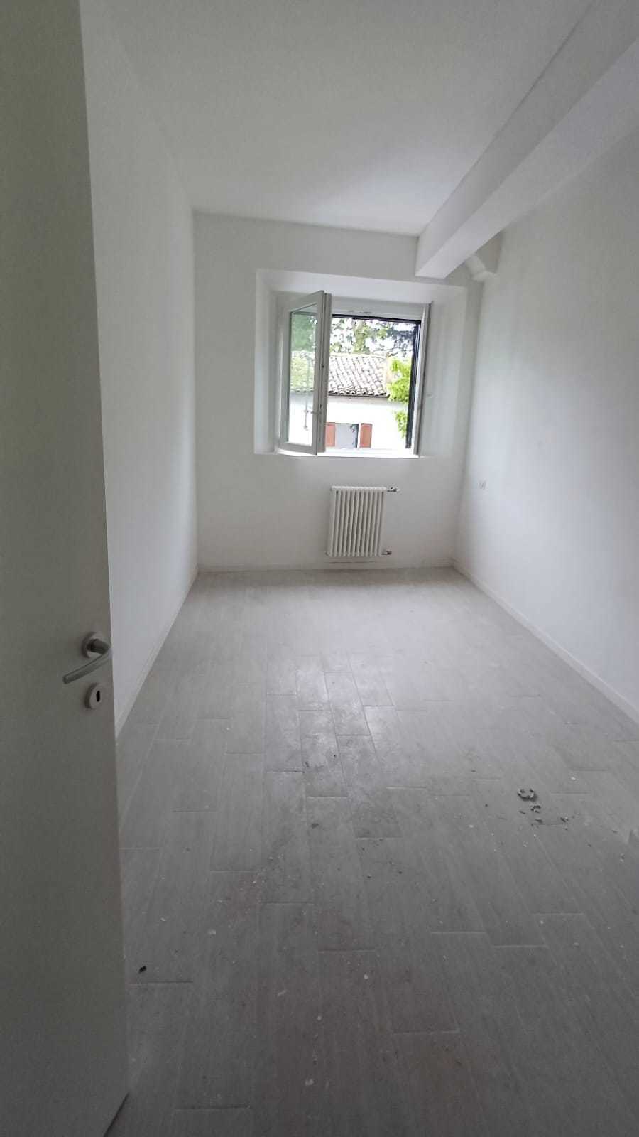 Trilocale ristrutturato, Collecchio stradella