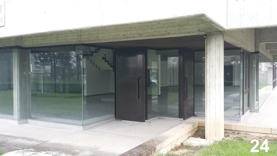 Capannone in vendita a Collecchio