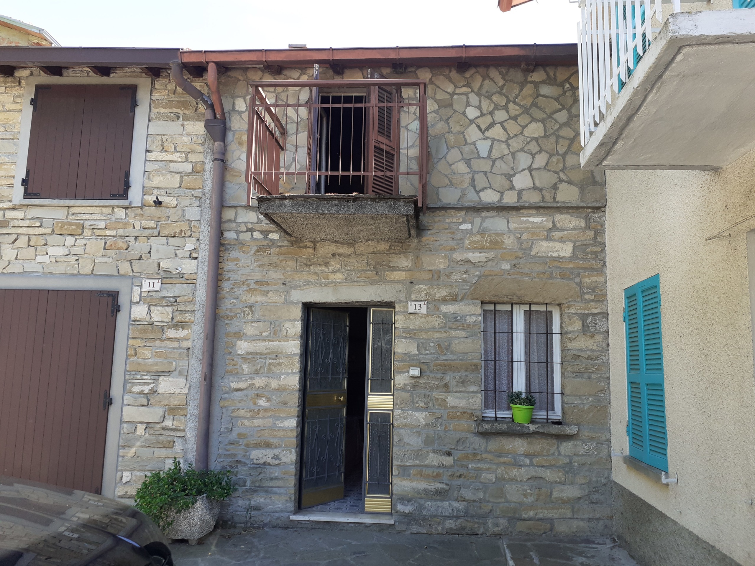 Casa indipendente in vendita a Terenzo