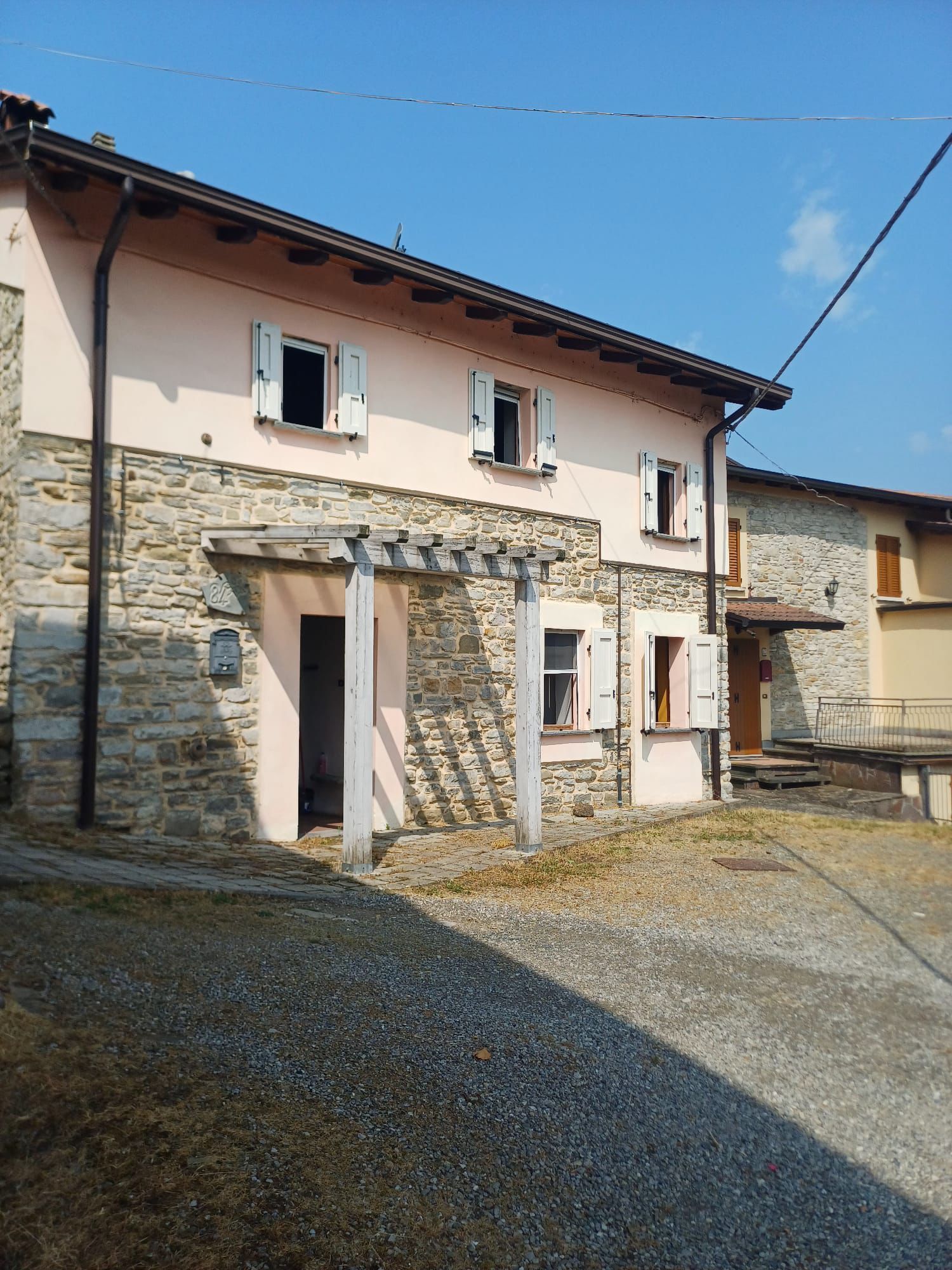 Casa indipendente ristrutturata a Solignano