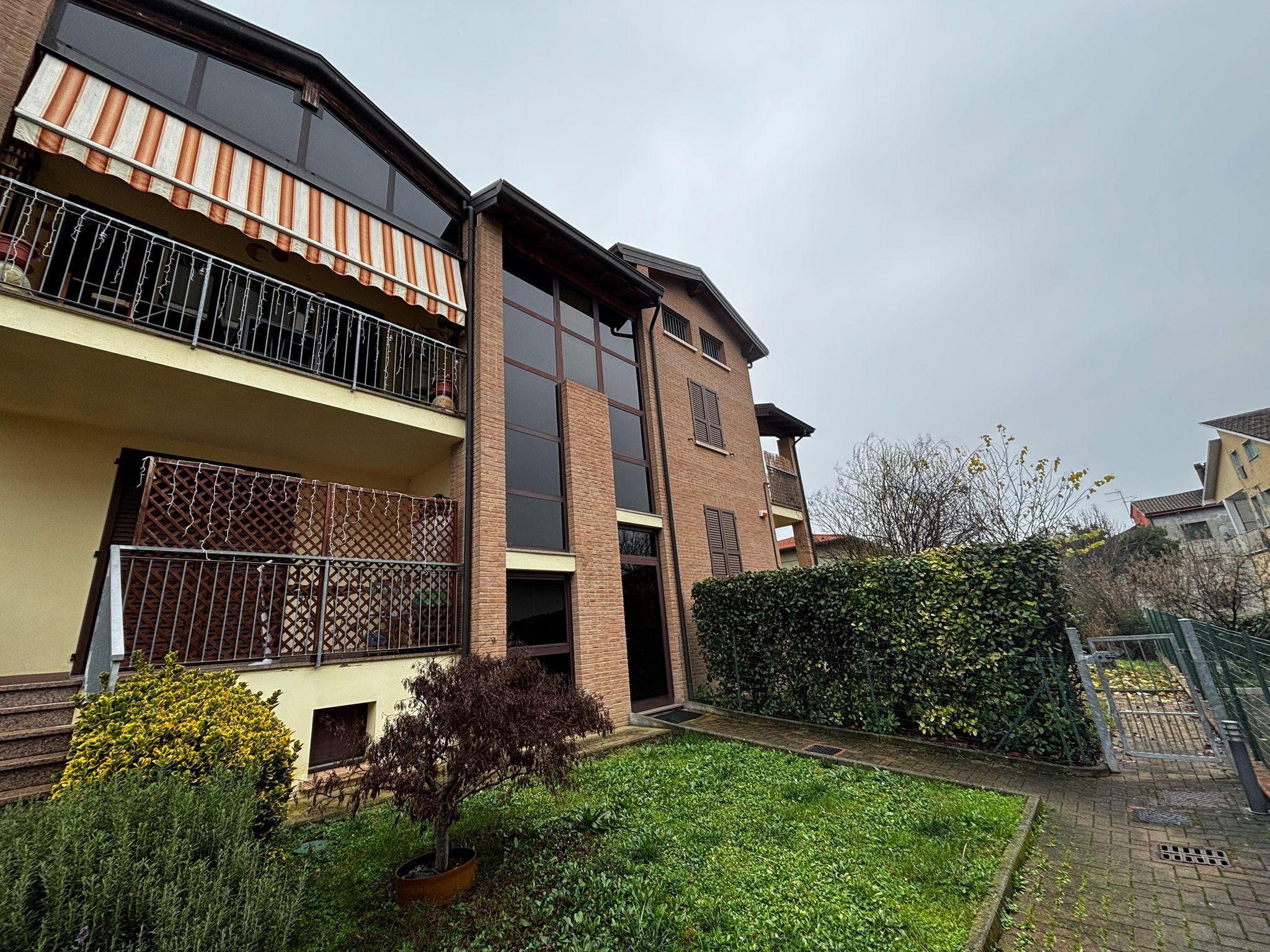 Trilocale in vendita, Medesano felegara