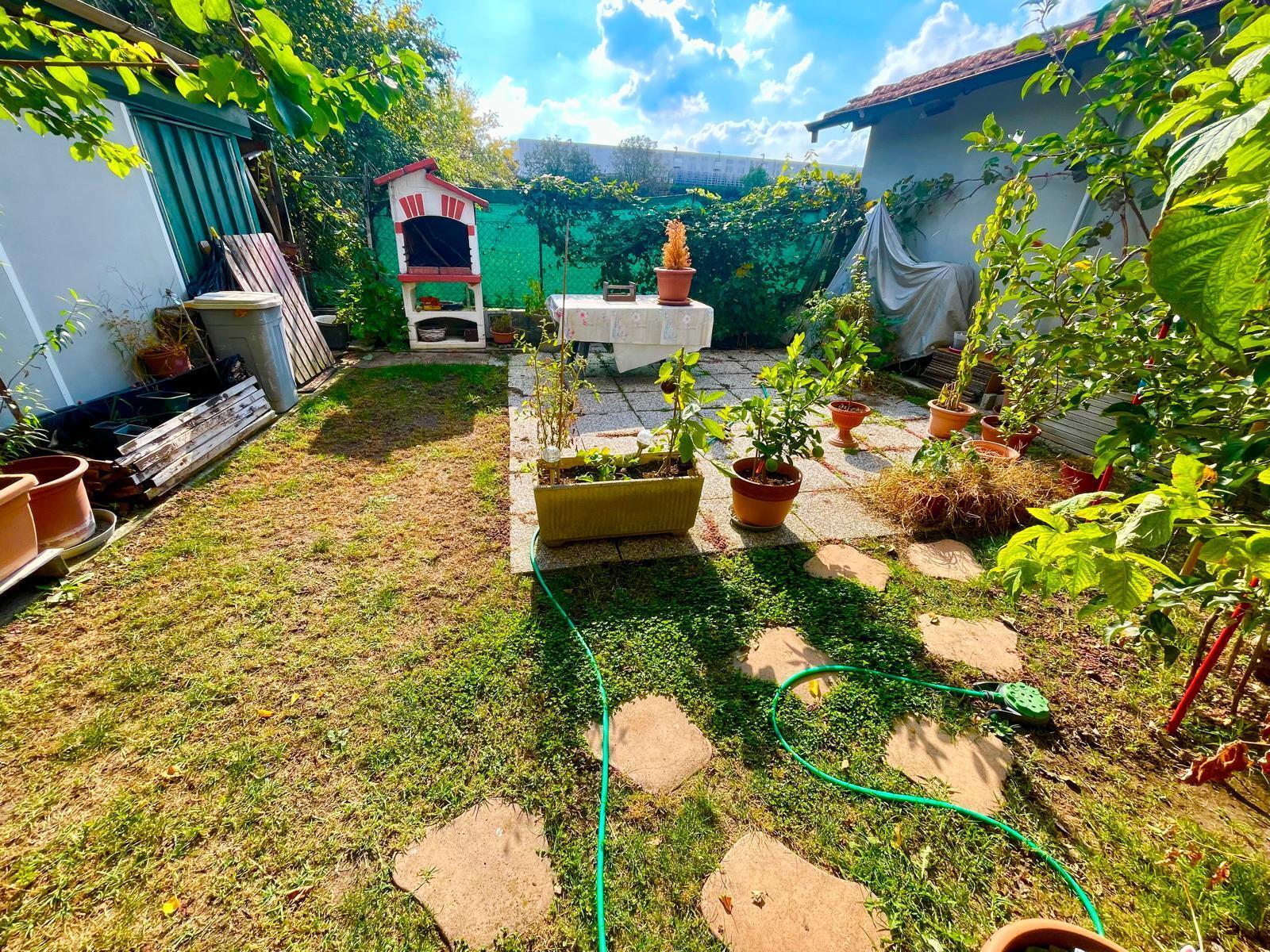 Casa indipendente in vendita a Collecchio