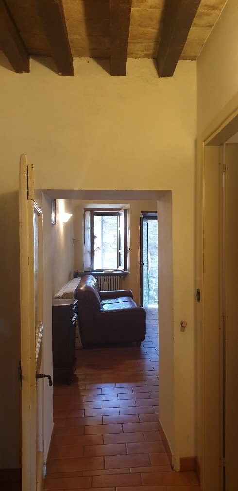 Trilocale in affitto, Varano de' Melegari serravalle