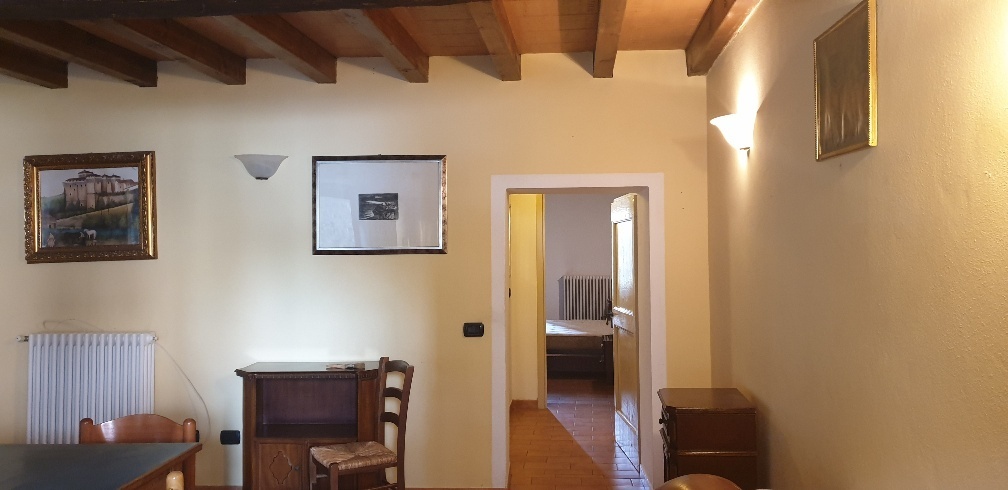 Trilocale in affitto, Varano de' Melegari serravalle