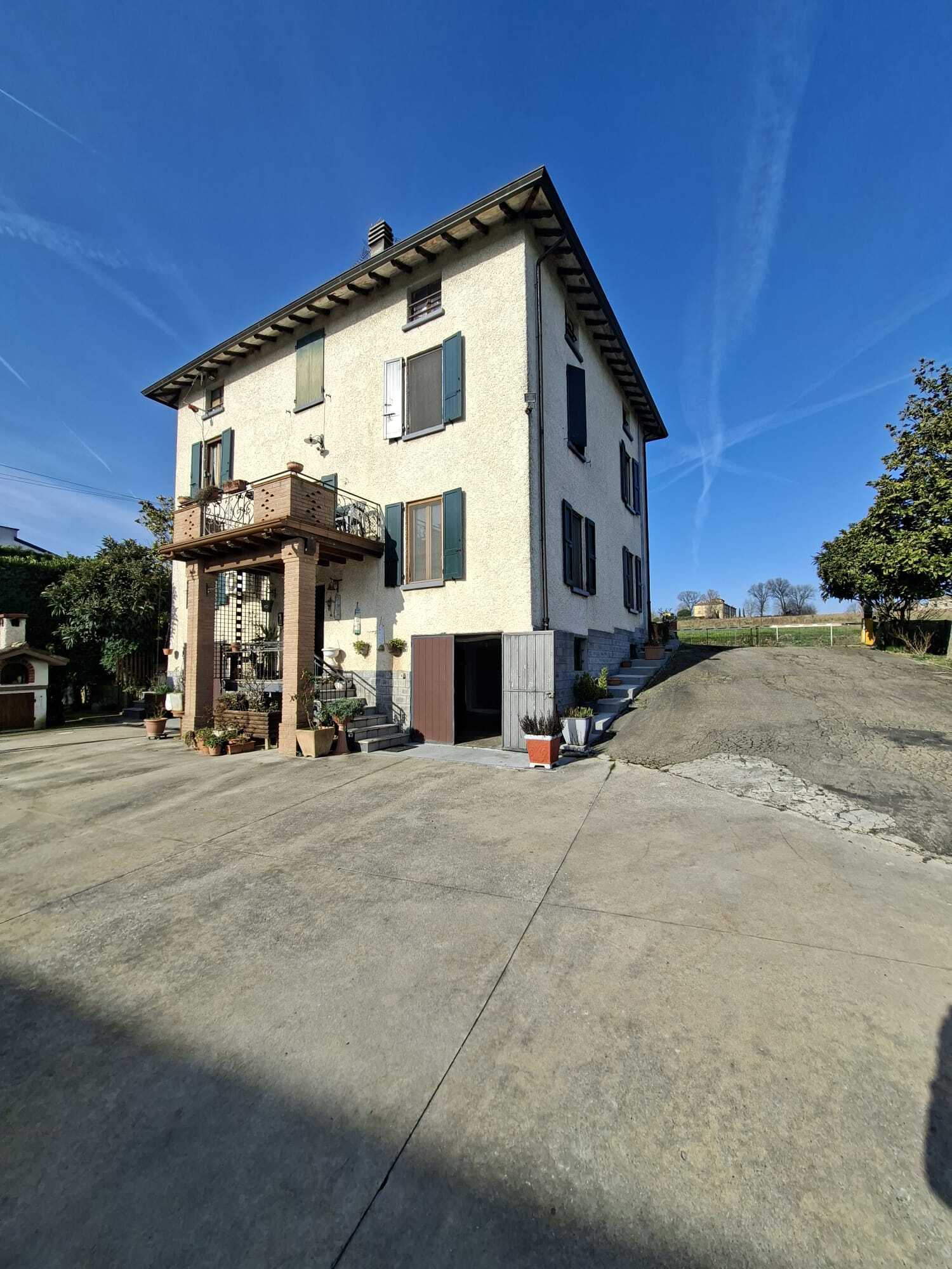 Casa indipendente in vendita, Salsomaggiore Terme tabiano