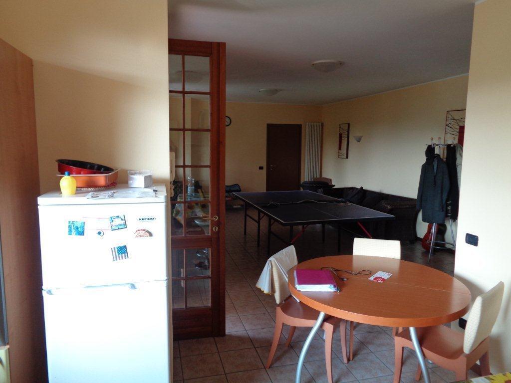 Quadrilocale in affitto a Varano de' Melegari