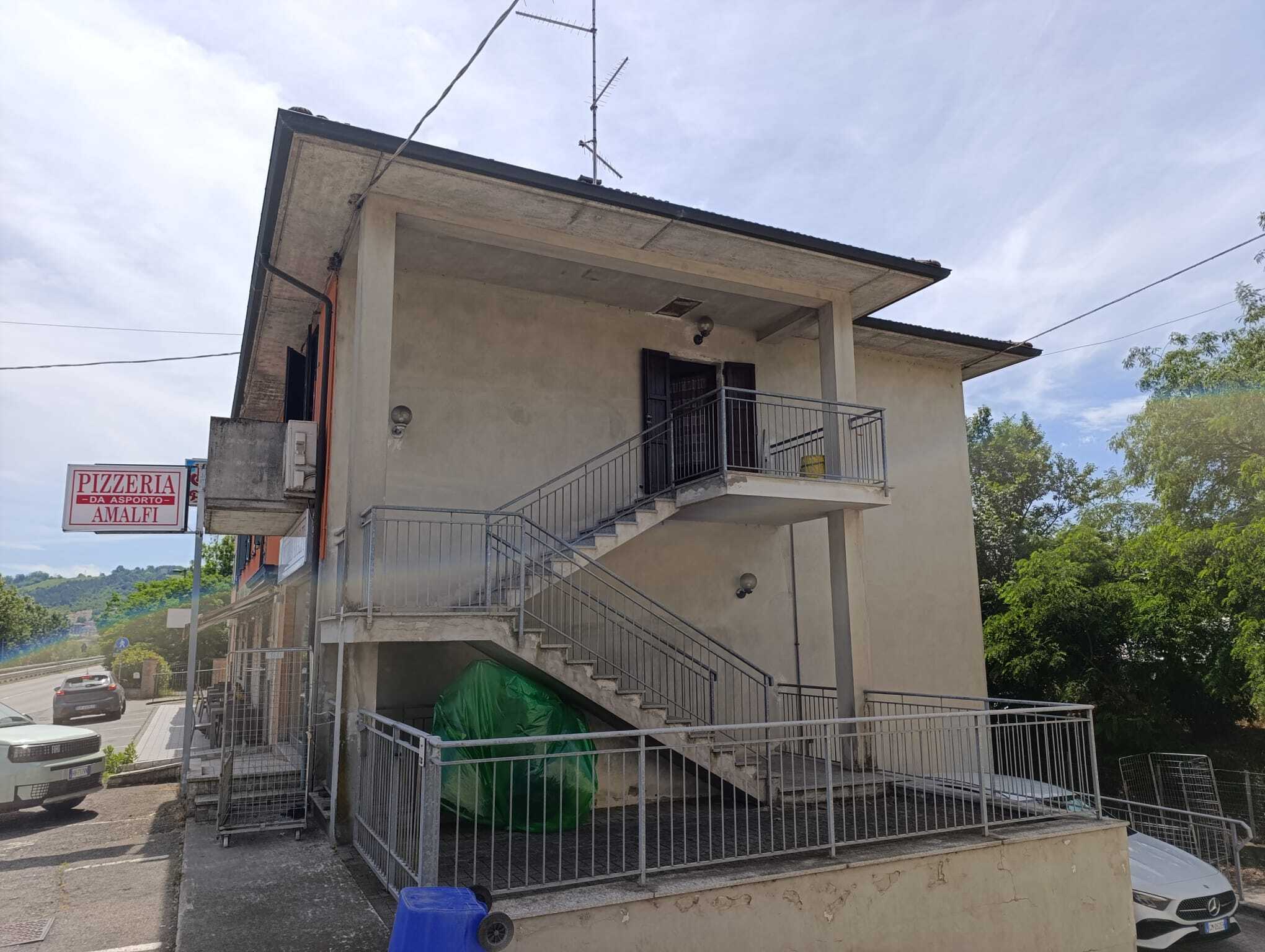 Trilocale in affitto, Medesano ramiola