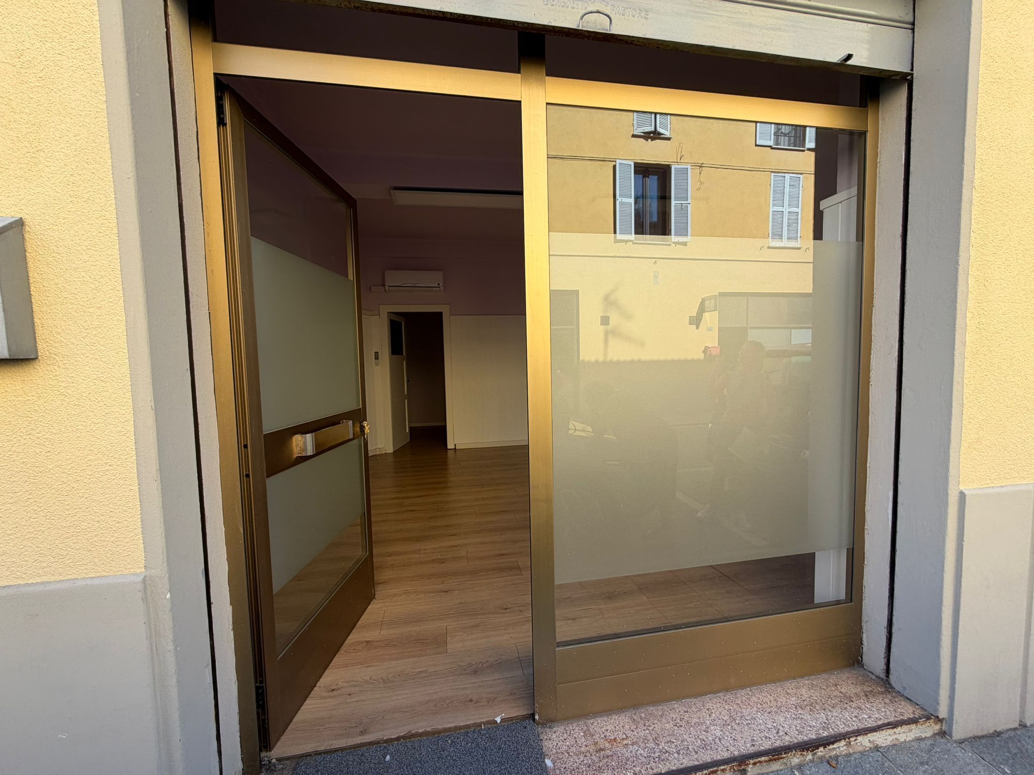 Ufficio ristrutturato a Collecchio