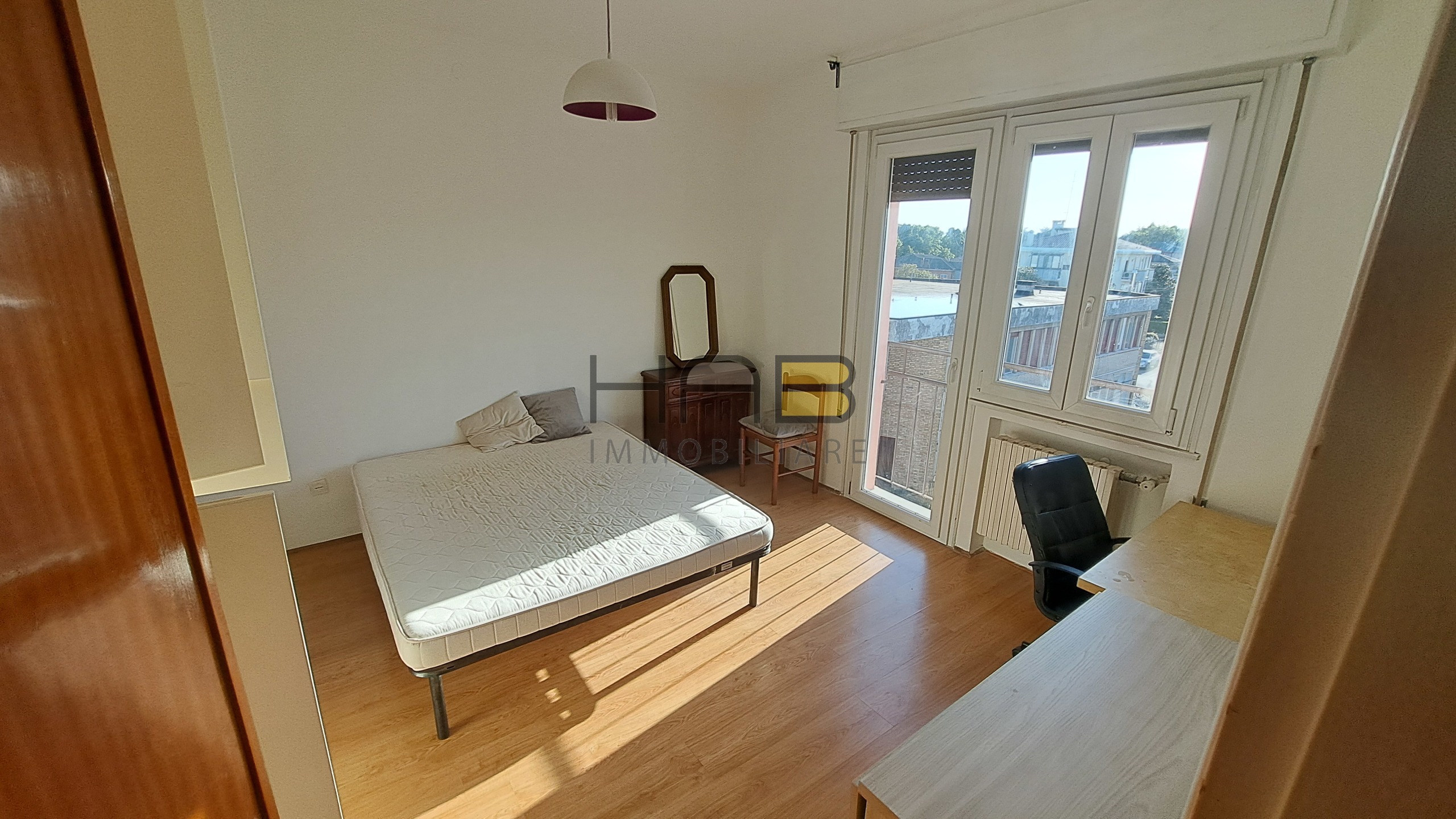 Trilocale con terrazzi in via dorighello 1, Padova