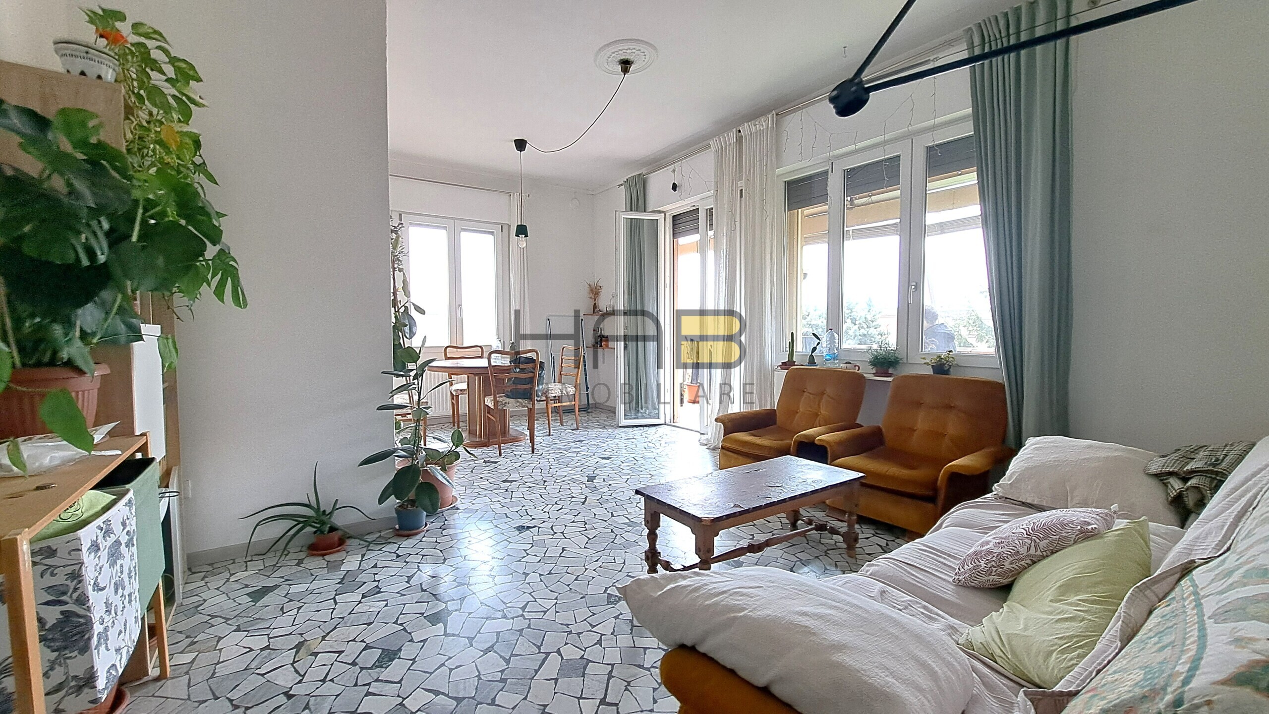 Quadrilocale con giardino in via giovanni canestrini 83bis, Padova