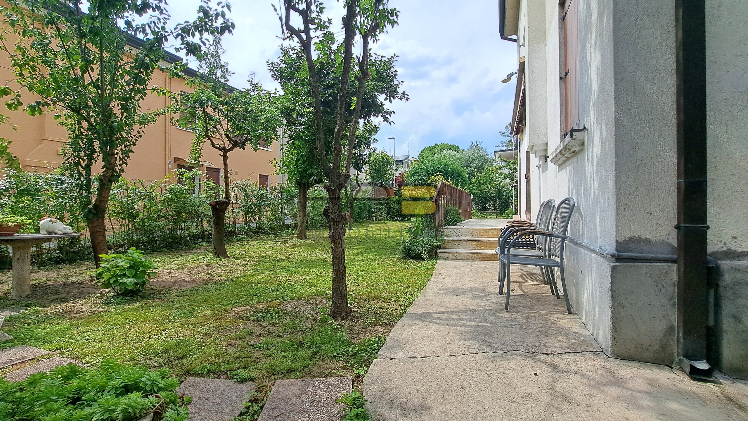 Villa con giardino in via giacomo andrea giacomini, Padova
