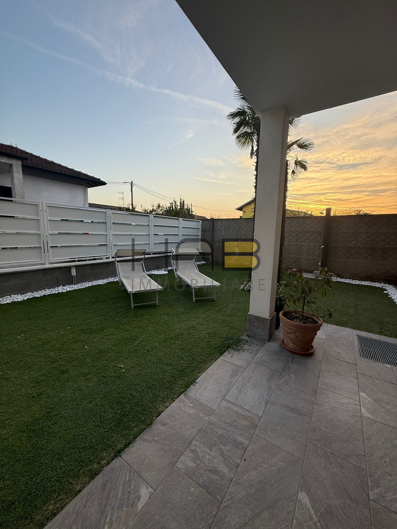 Villa con giardino a Busto Arsizio