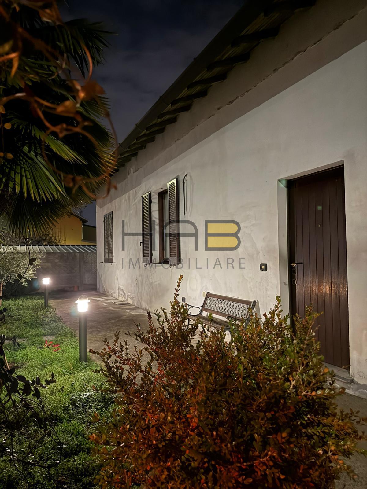 Casa indipendente in vendita in via ferno, Busto Arsizio