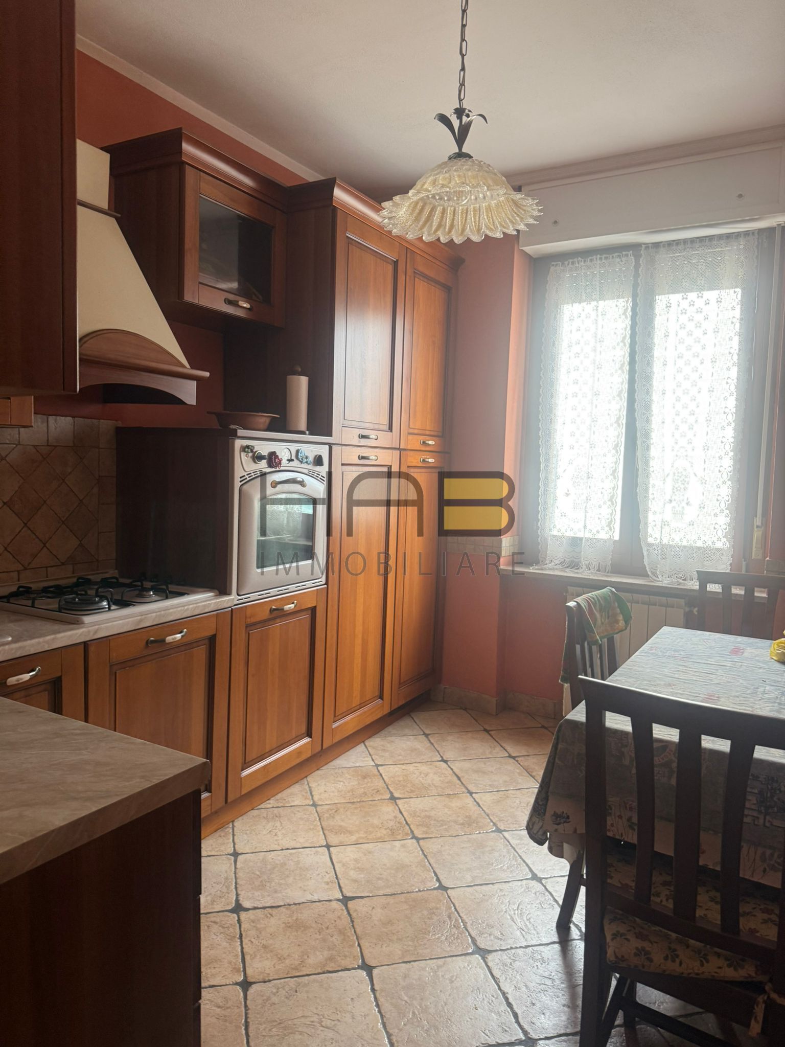 Appartamento con terrazzo in via amilcare ponchielli 14, Busto Arsizio