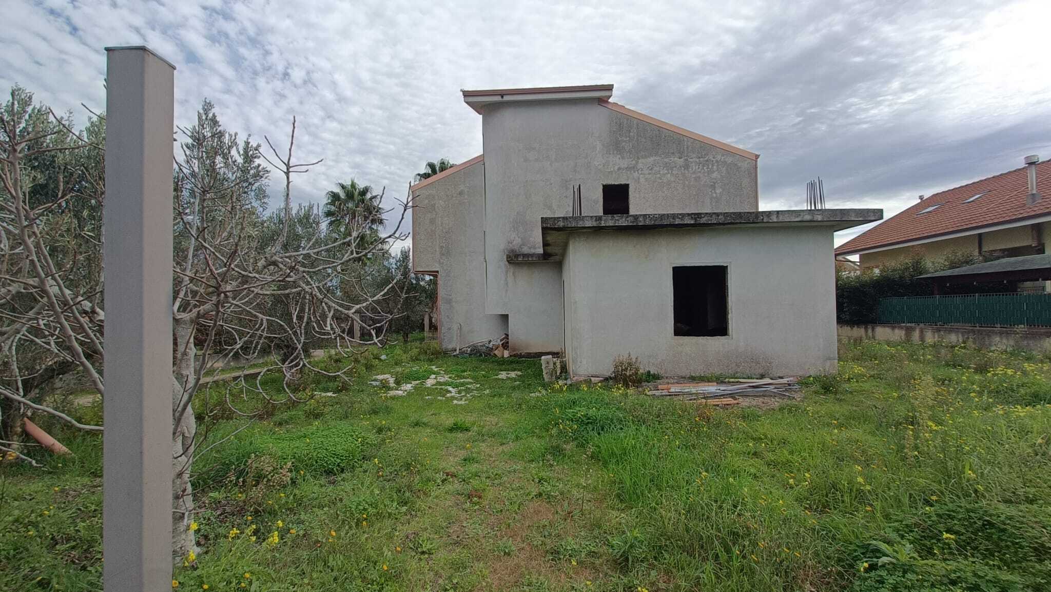 Villa in vendita in localit� scalo ferroviario, Feroleto Antico