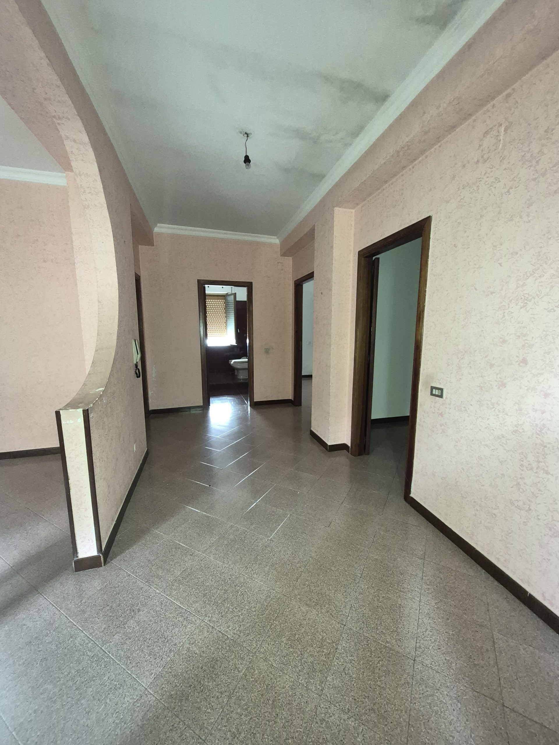 Casa indipendente da ristrutturare in via canneto morelli, Lamezia Terme