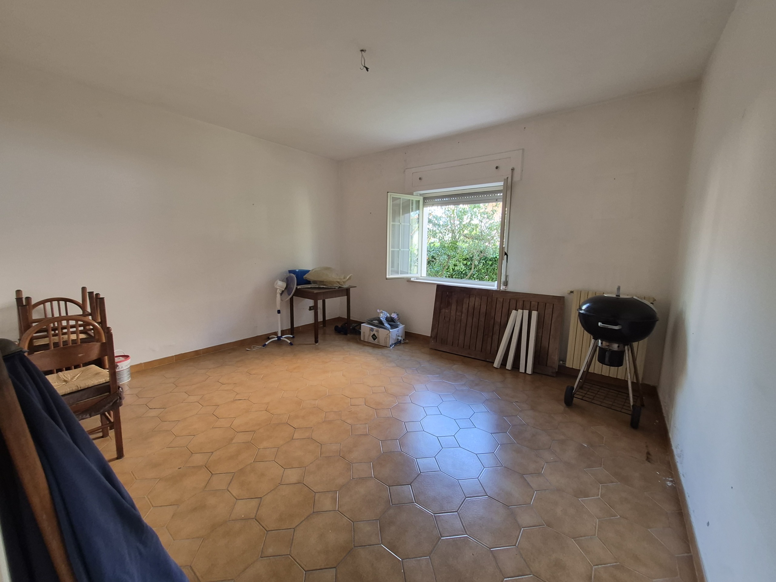 Appartamento da ristrutturare in via degli irpini 1, Lamezia Terme