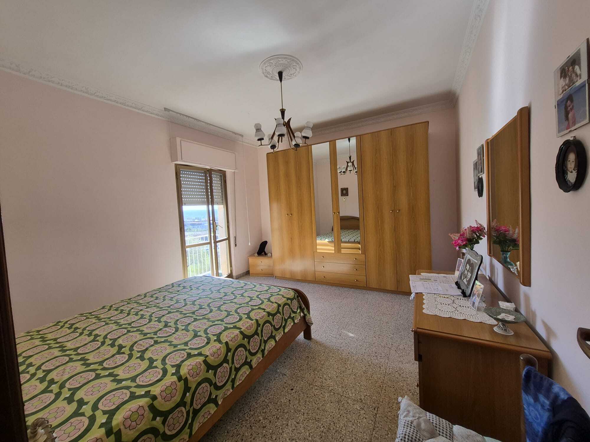 Quadrilocale da ristrutturare in via razionale 5, Lamezia Terme