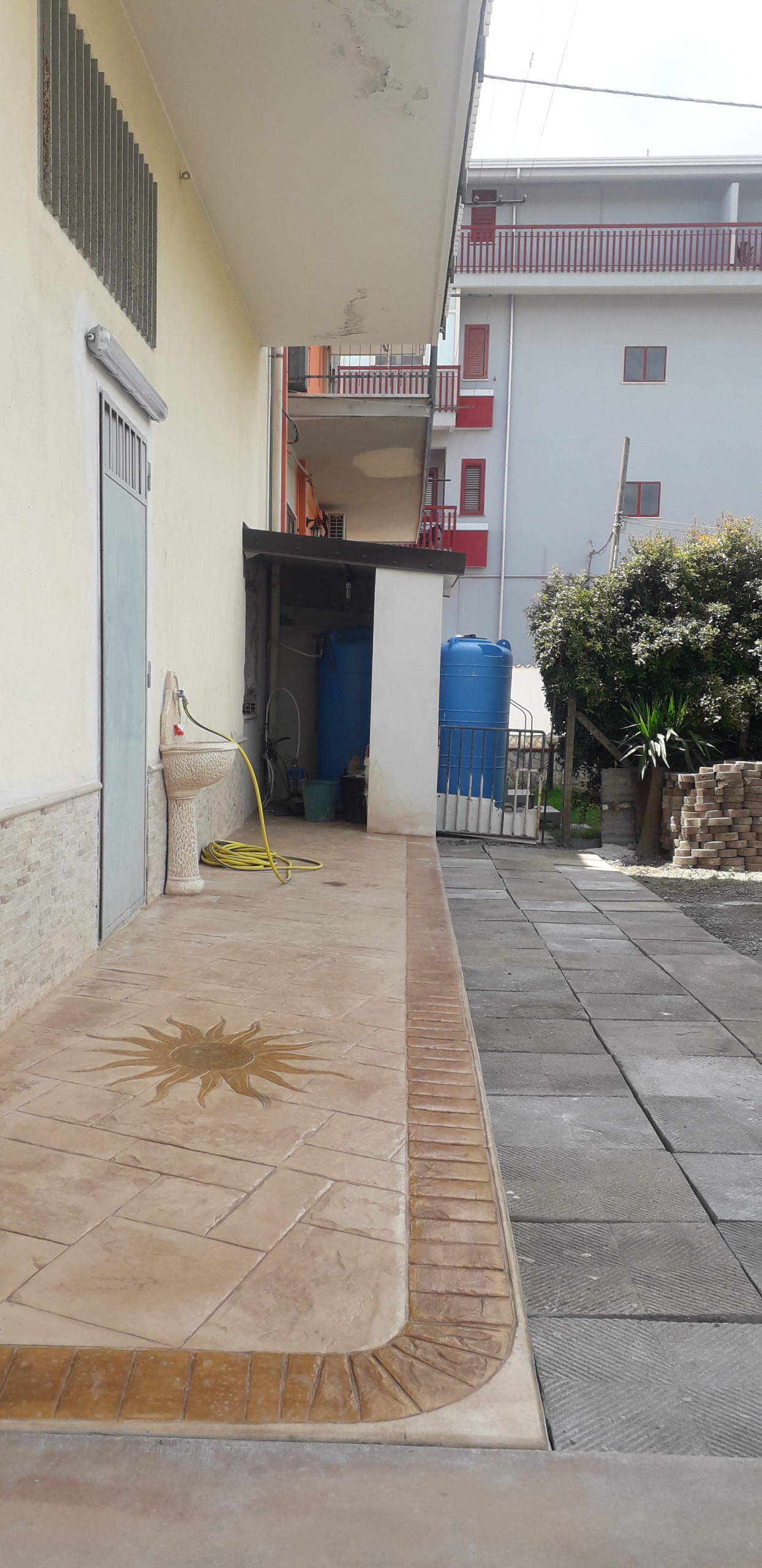 Magazzino in affitto in via dei bizantini 134, Lamezia Terme