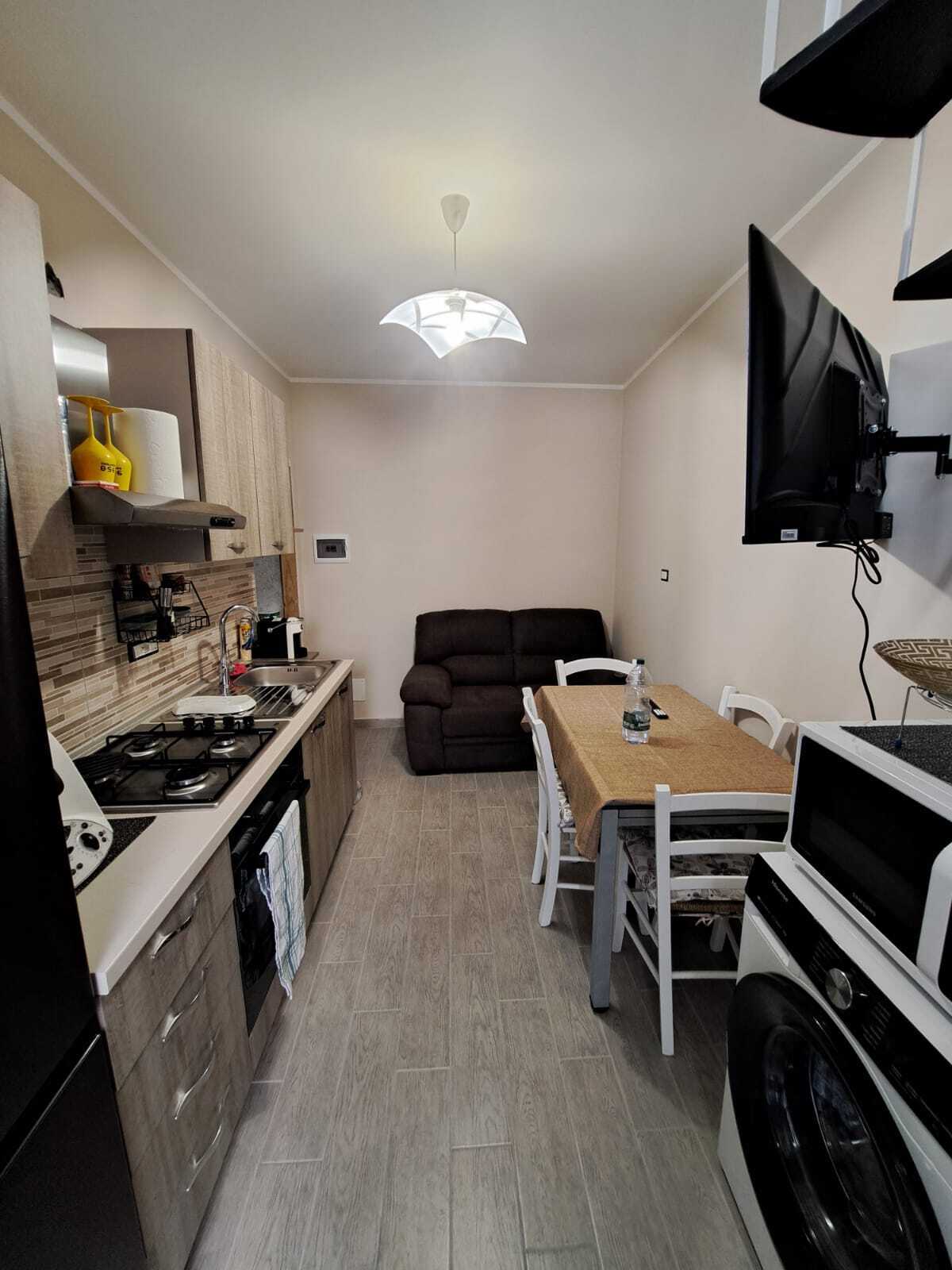 Casa indipendente ristrutturata in via galileo galilei 2, Lamezia Terme