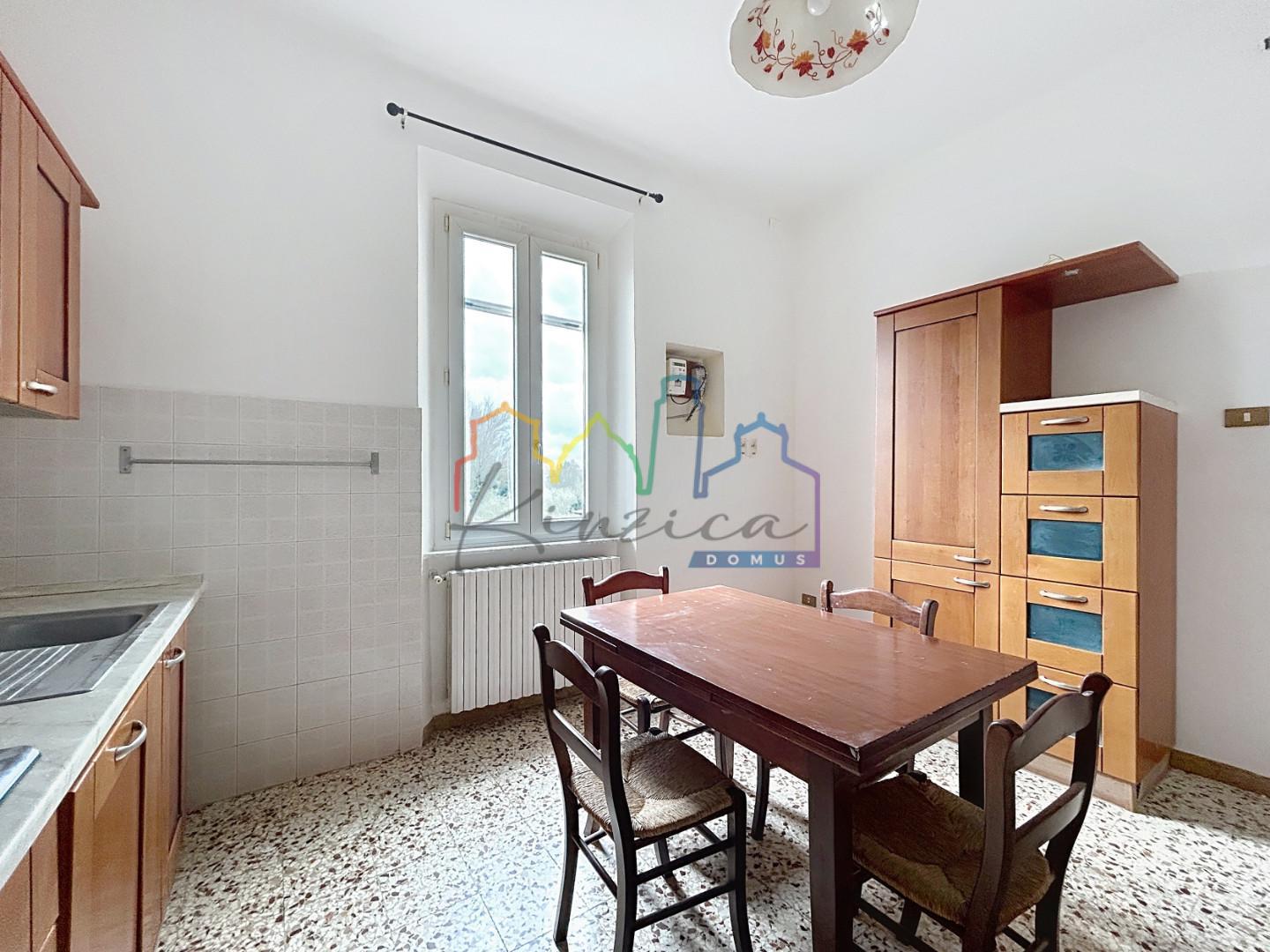 Villa arredata in affitto a Vecchiano