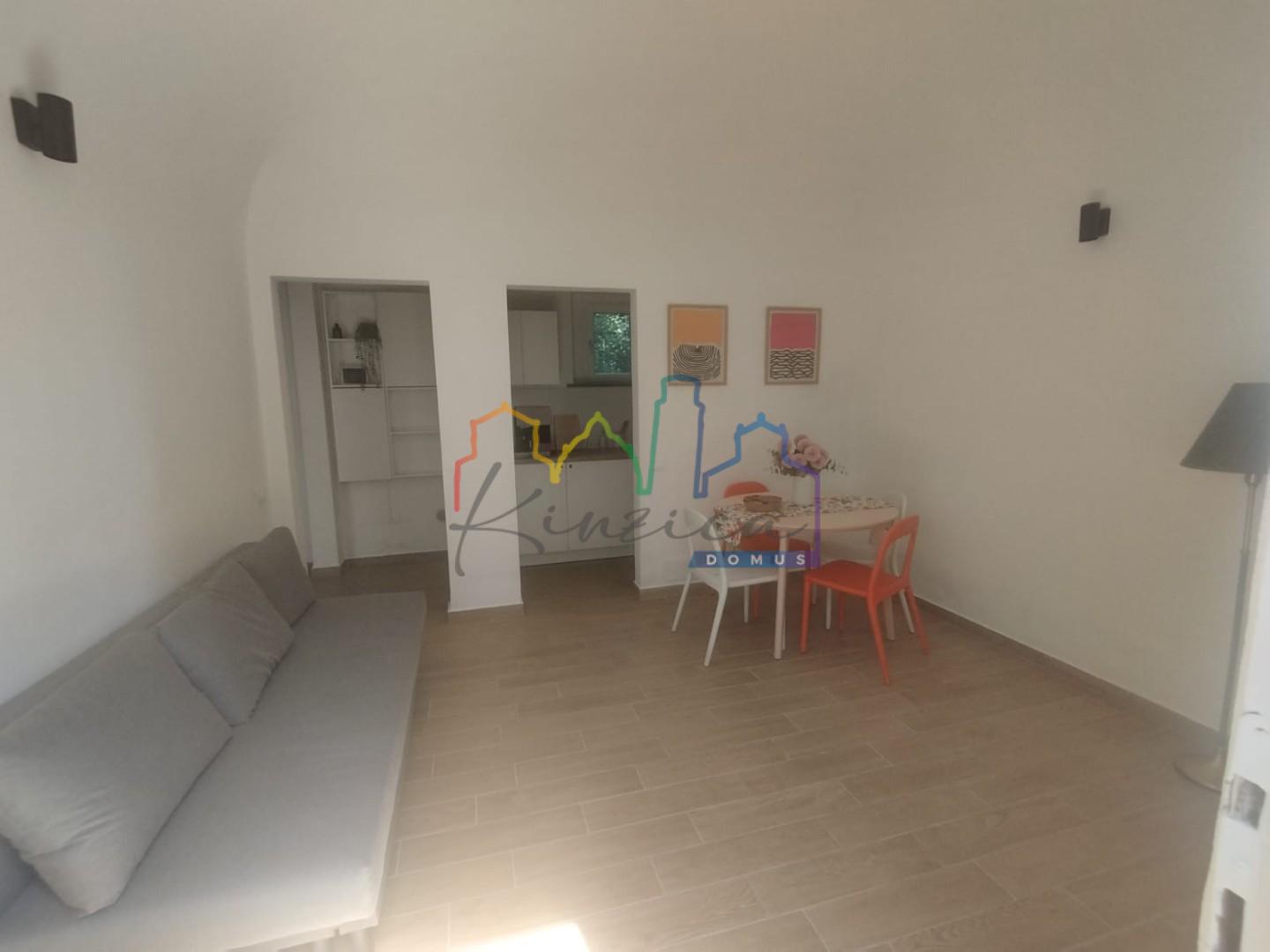 Bilocale ristrutturato, Pisa zona pardi