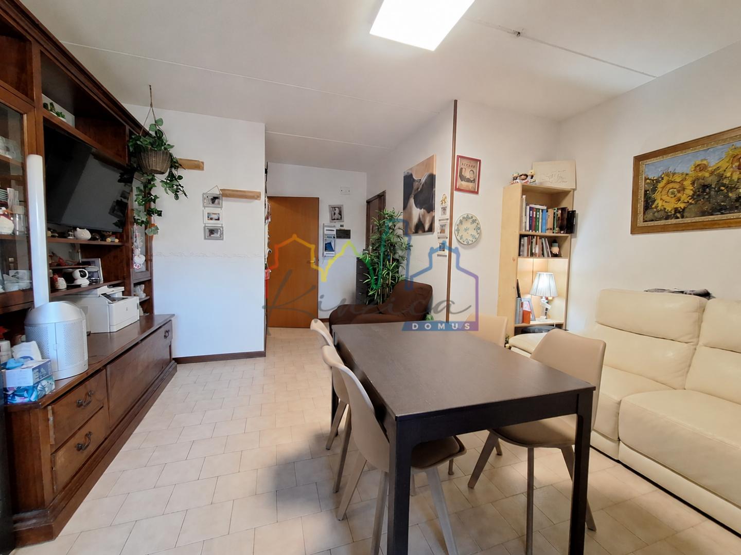 Appartamento con terrazzo, Pisa nova