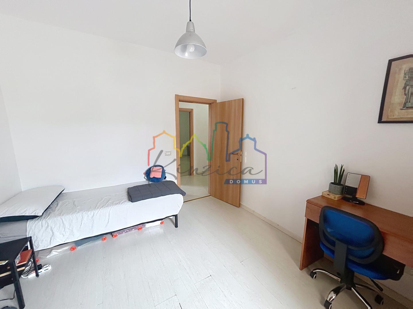 Trilocale arredato in affitto, Pisa santa maria