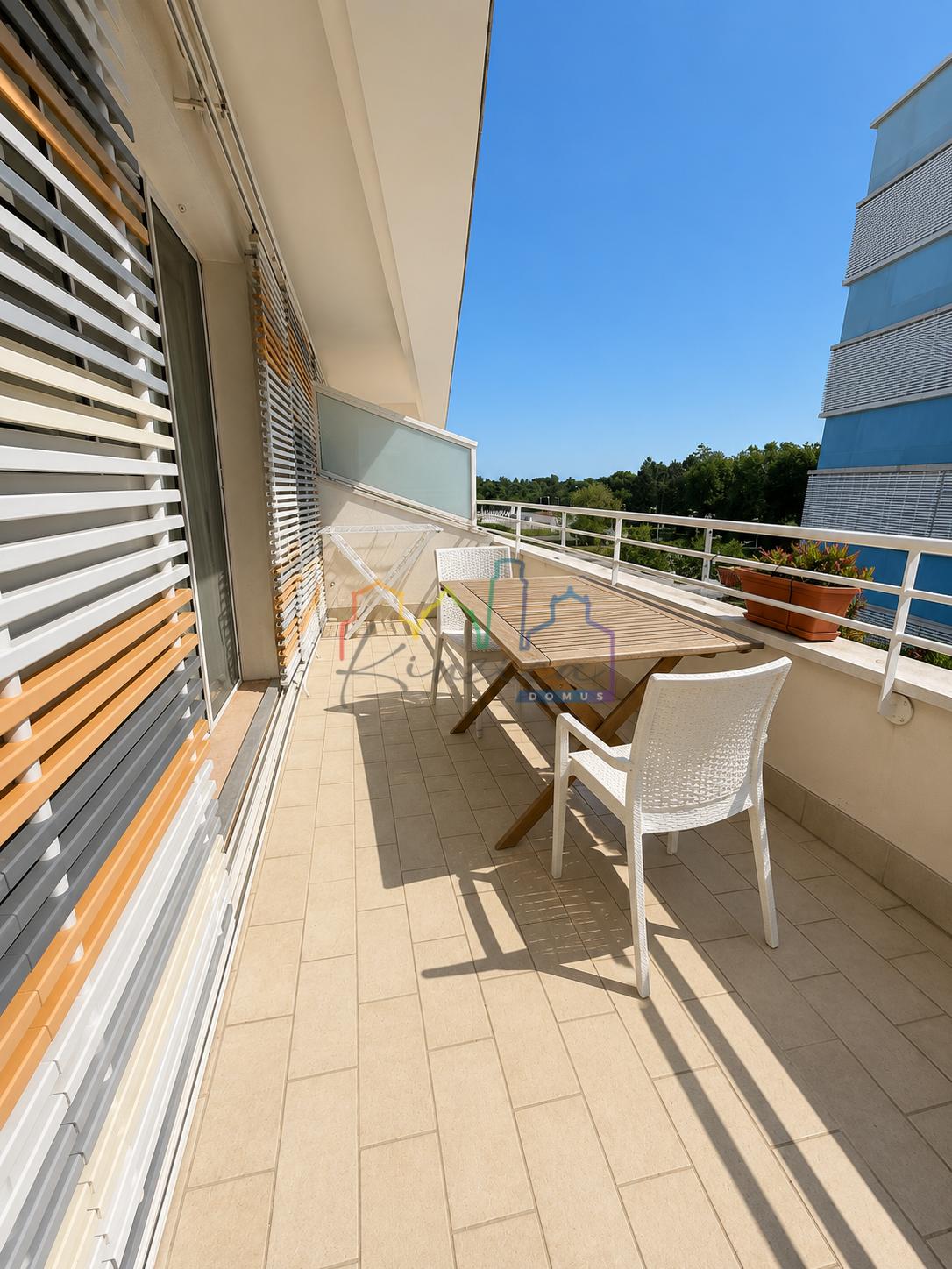 Bilocale con terrazzo, Pisa calambrone