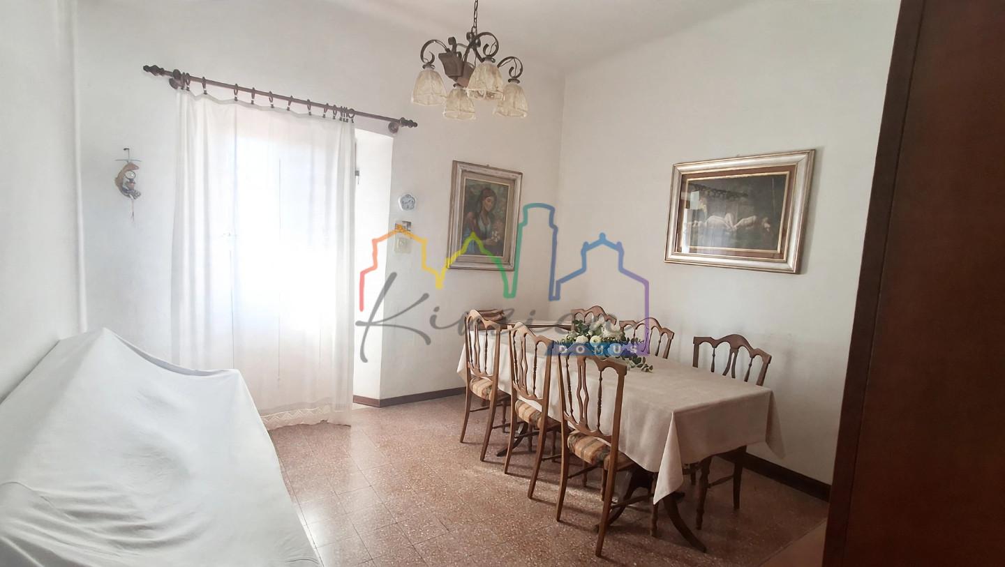 Villa con terrazzo, San Giuliano Terme arena metato