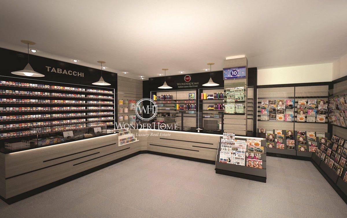 Locale commerciale in affitto a Roma