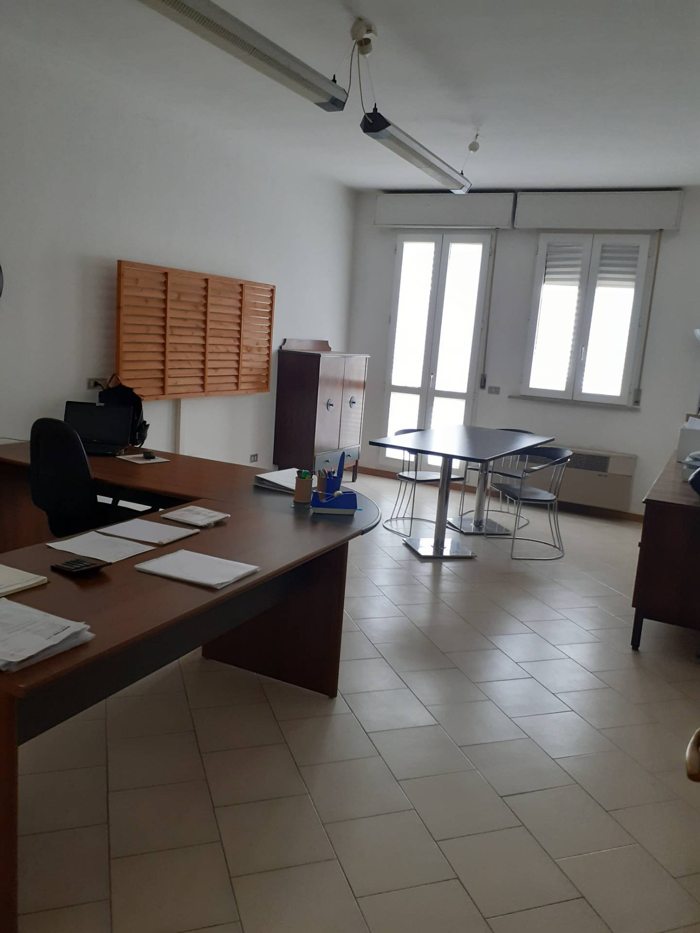 Locale commerciale in affitto a Faenza
