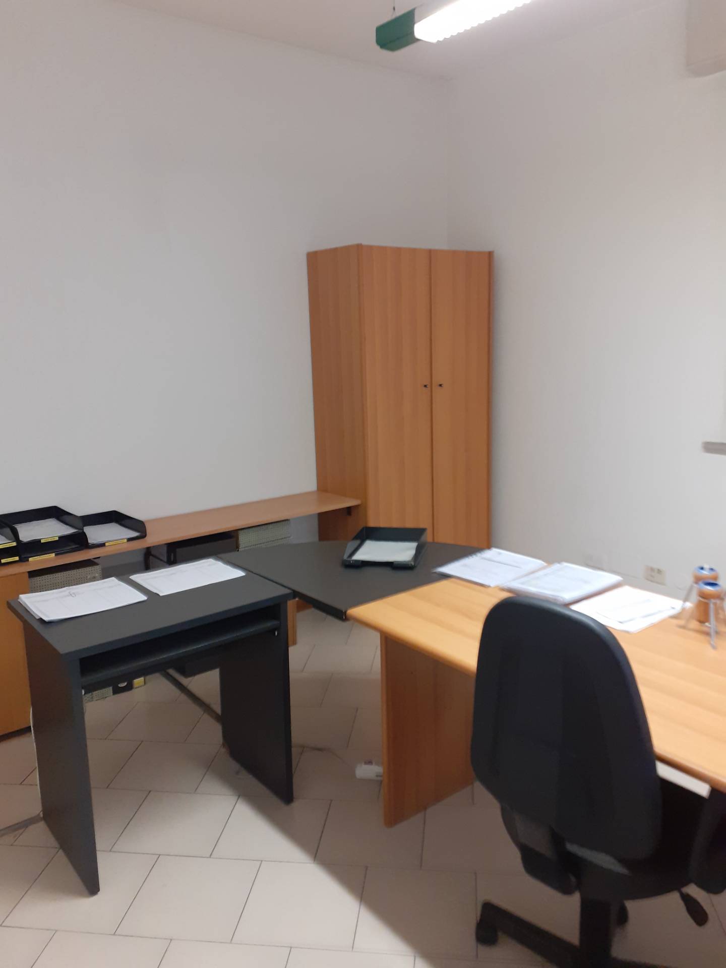 Locale commerciale in affitto a Faenza